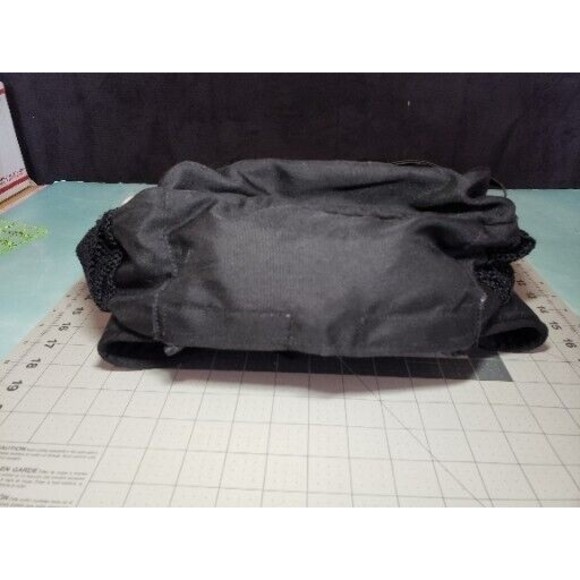 The North Face Messenger Bag Day Pack Black Waist Laptop Travel Soft Padded GUC - Picture 10 of 12